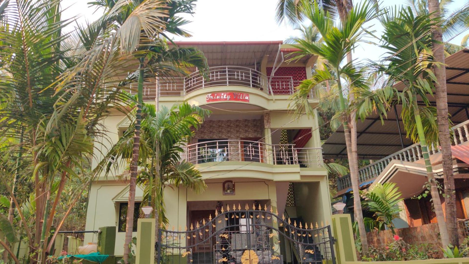 Trinity - Homestay *
